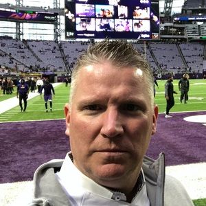 Meet your Posher, Scott